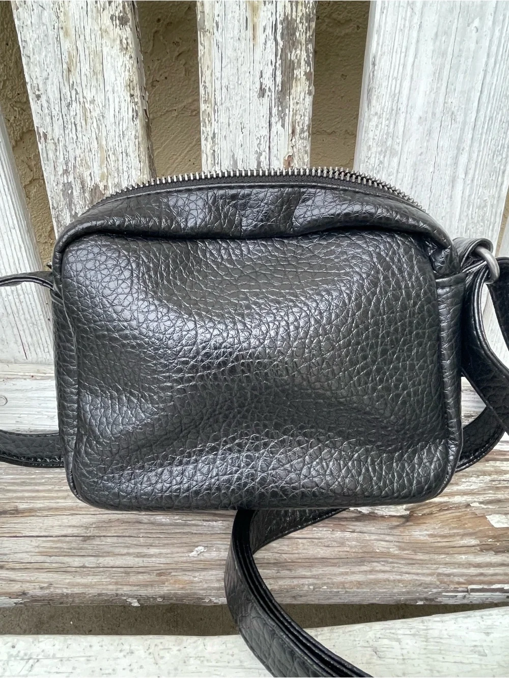 Harley-Davidson Biker Jacket Purse Faux Leather Shoulder Bag Y2K Bar & Shield - Picture 2 of 11